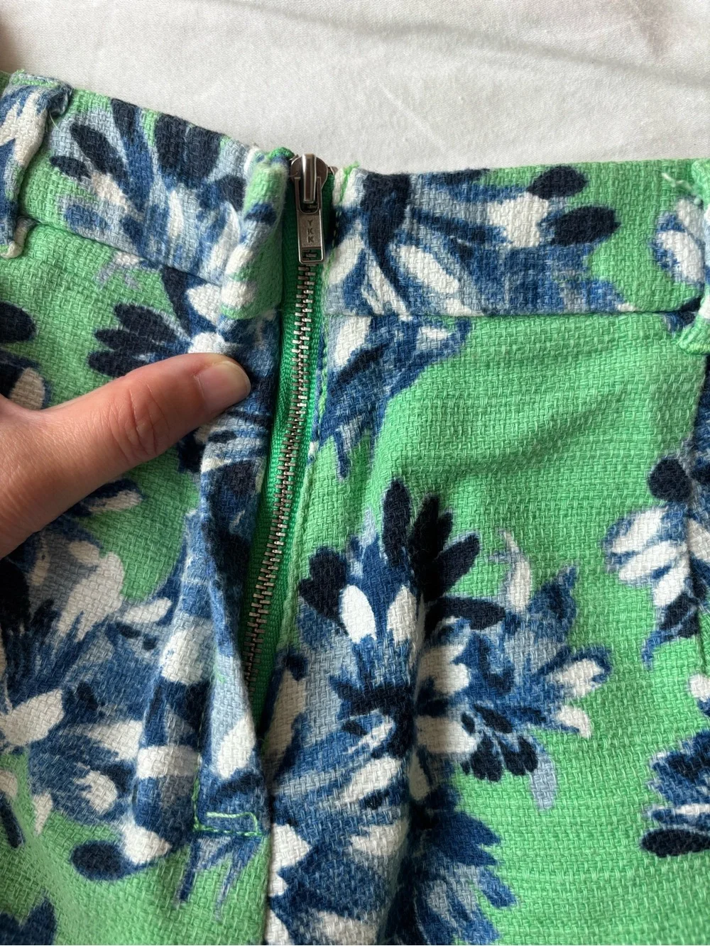 J Crew Floral Print Shorts US2